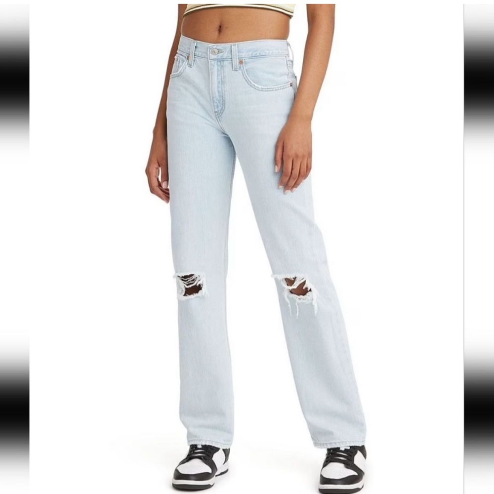 Low Pro Straight Distressed Jean